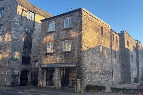 Barbican Court, Plymouth, PL4 2 bed flat for sale