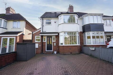 5 bedroom semi-detached house for sale