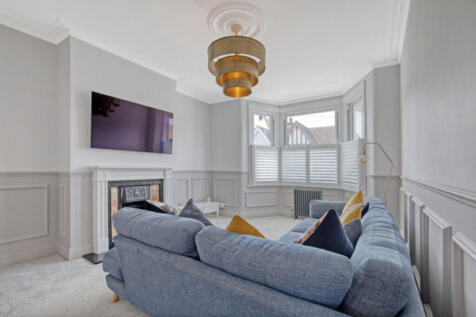 Fleetwood Avenue, Westcliff