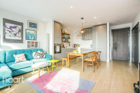 High Street, Croydon 2 bed flat for sale