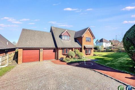Orchard Lane, Hyde Lea 3 bed detached house for sale