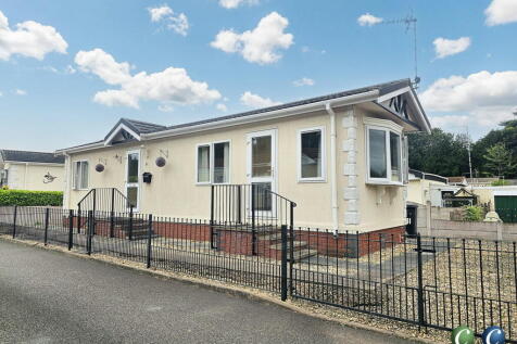 Rugeley Road, Armitage, Rugeley, WS15... 2 bed mobile home for sale