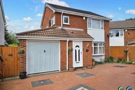 Somerset Avenue, Rugeley, WS15 1LF 3 bed detached house for sale