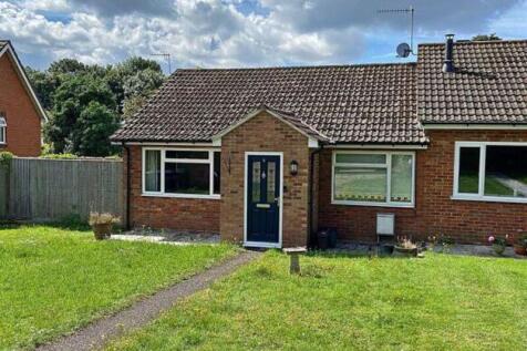 2 bedroom bungalow for sale