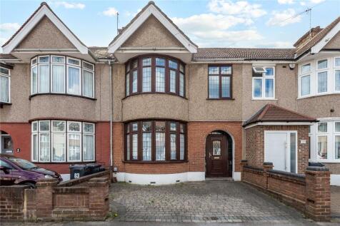 Meadway, Ilford, IG3 3 bed terraced house for sale