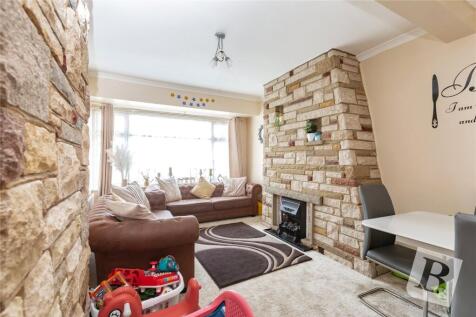 Temple Avenue, Dagenham, RM8 2 bed apartment for sale