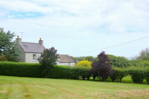 4 bedroom farm house for sale