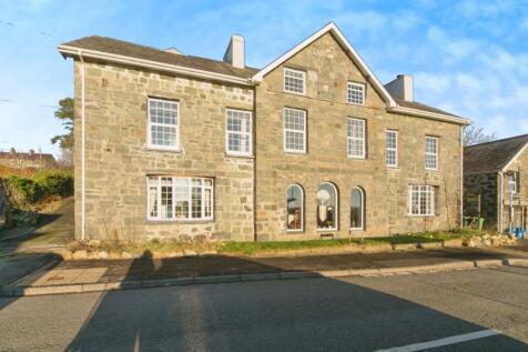 9 bedroom detached house for sale