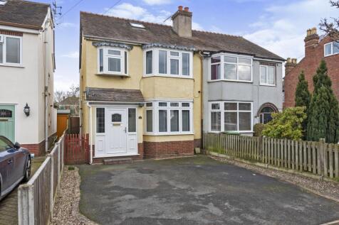 4 bedroom semi-detached house for sale