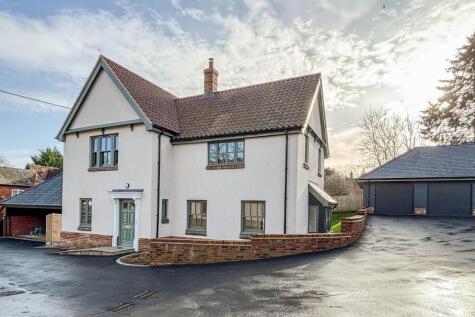 Goldings Yard, The Street, Great... 4 bed detached house for sale