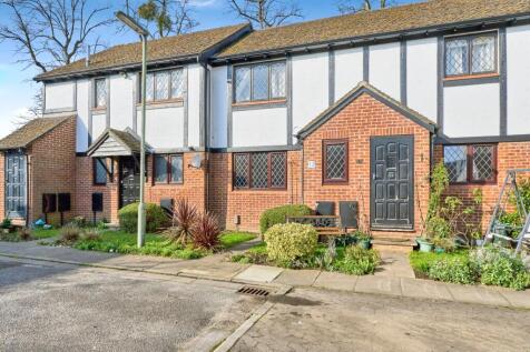 2 bedroom ground floor flat for sale