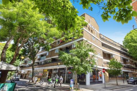 3 bedroom flat for sale