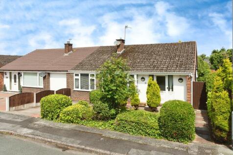 3 bedroom semi-detached bungalow for sale