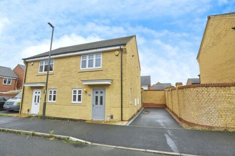 2 bedroom semi-detached house for sale