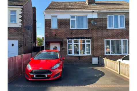 2 bedroom semi-detached house for sale