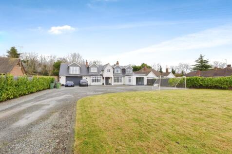 8 bedroom detached house for sale