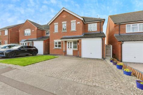 4 bedroom detached house for sale