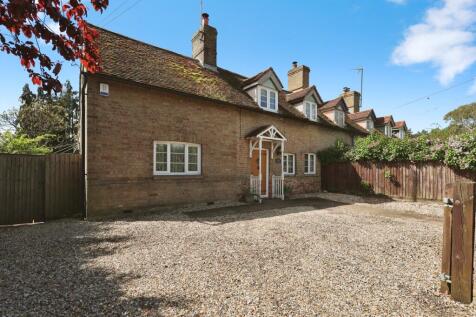 4 bedroom cottage for sale