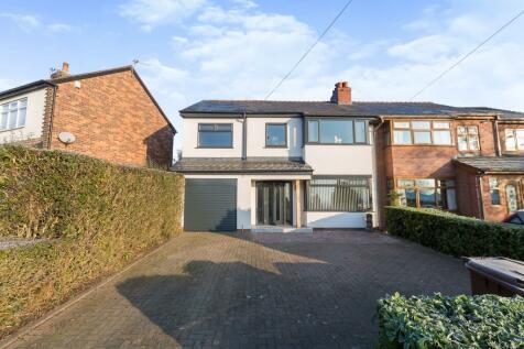 4 bedroom semi-detached house for sale