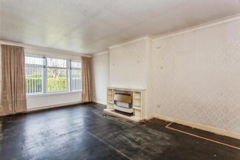 2 bedroom semi-detached bungalow for sale