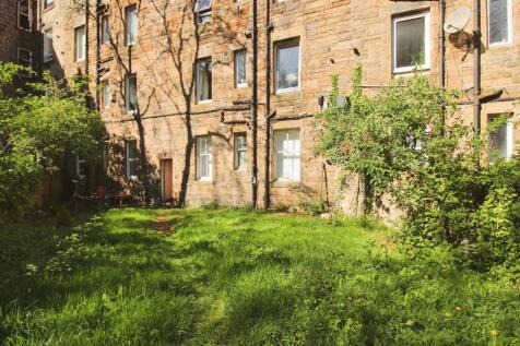 1 bedroom ground floor flat for sale