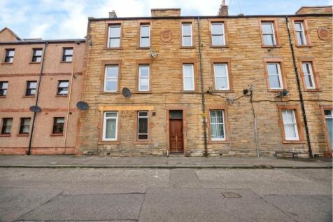 1 bedroom ground floor flat for sale