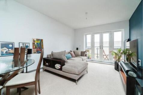 1 bedroom flat for sale