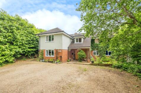 7 bedroom detached house for sale