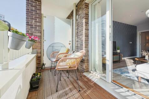 1 bedroom flat for sale