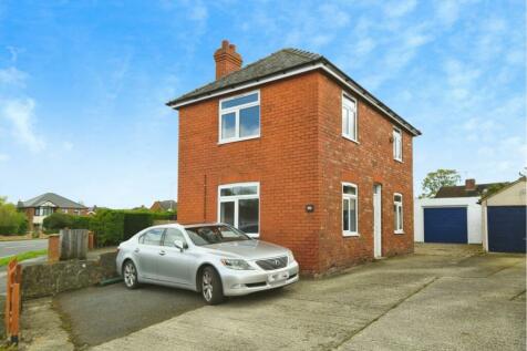 2 bedroom detached house for sale