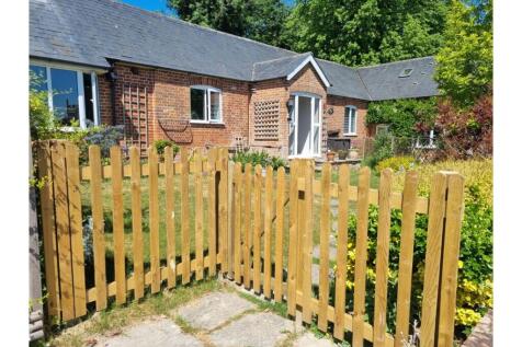 2 bedroom bungalow for sale