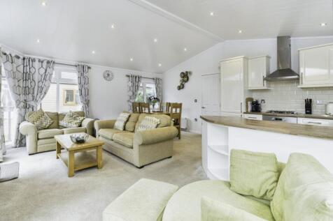 2 bedroom park home for sale