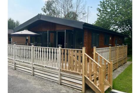 2 bedroom park home for sale