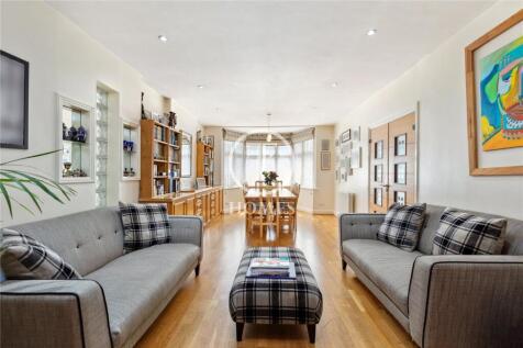 Mayfield Gardens, London, NW4 5 bed detached house for sale