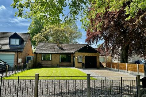 3 bedroom detached bungalow for sale