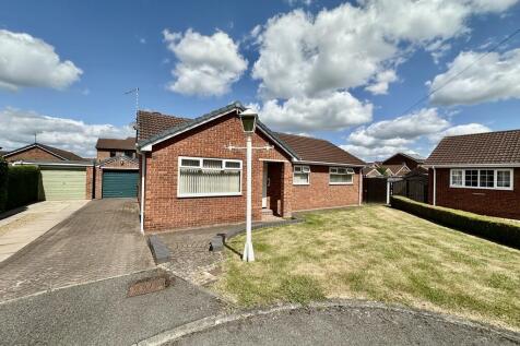 3 bedroom detached bungalow for sale
