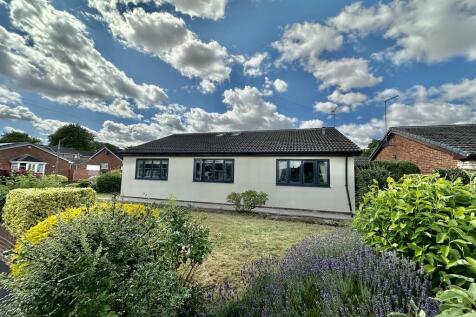 3 bedroom detached bungalow for sale