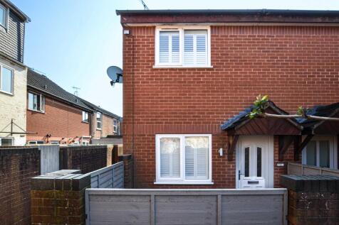 Worcester WR3 1 bed end of terrace house for sale
