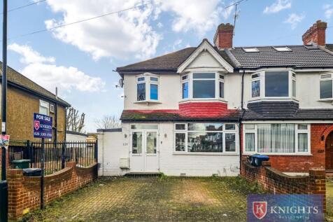 Latymer Road, London, N9 3 bed end of terrace house for sale