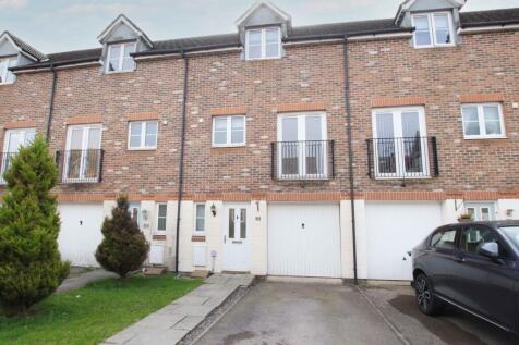 Nant Y Dwrgi, Llanharan CF72 9GR 3 bed townhouse for sale