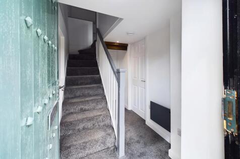 2 bedroom cottage for sale