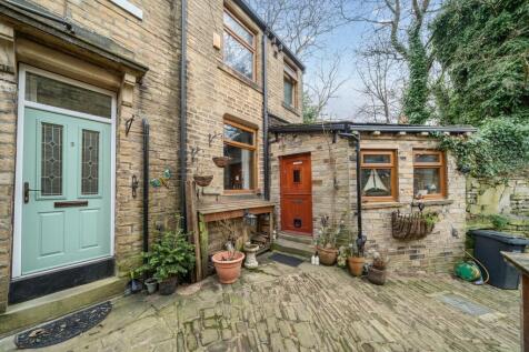 2 bedroom cottage for sale