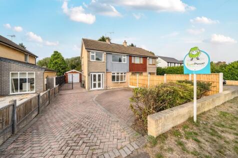 3 bedroom semi-detached house for sale