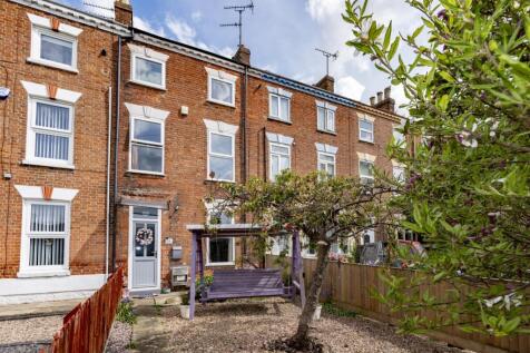 24 WINDSOR BANK, BOSTON, LINCOLNSHIRE 3 bed terraced house for sale
