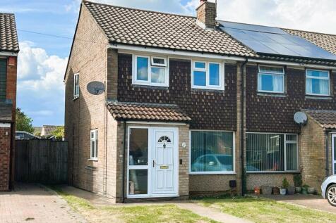 3 bedroom end of terrace house for sale