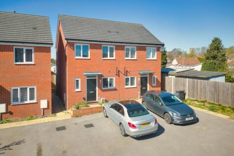 52 Apple Tree Close, Norton... 2 bed semi