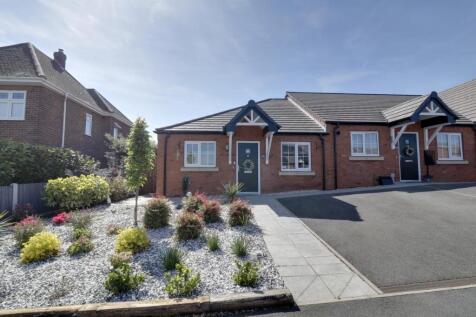 2 bedroom semi-detached bungalow for sale