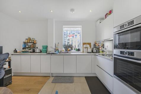 1 bedroom flat for sale