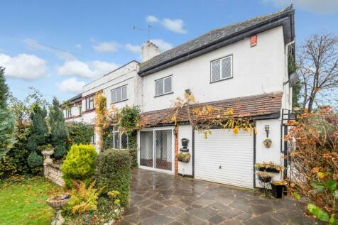 4 bedroom semi-detached house for sale