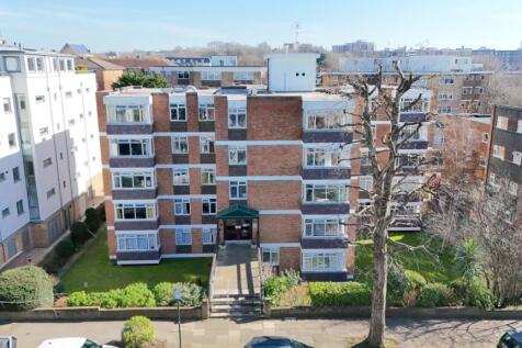 Flat 21 Kinsale Court, 50 Palmeira... 2 bed flat for sale
